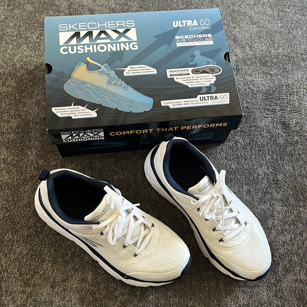 Skechers Max Cushioning Elite Lucid-Premium Leather Walking Running Shoe Sneaker